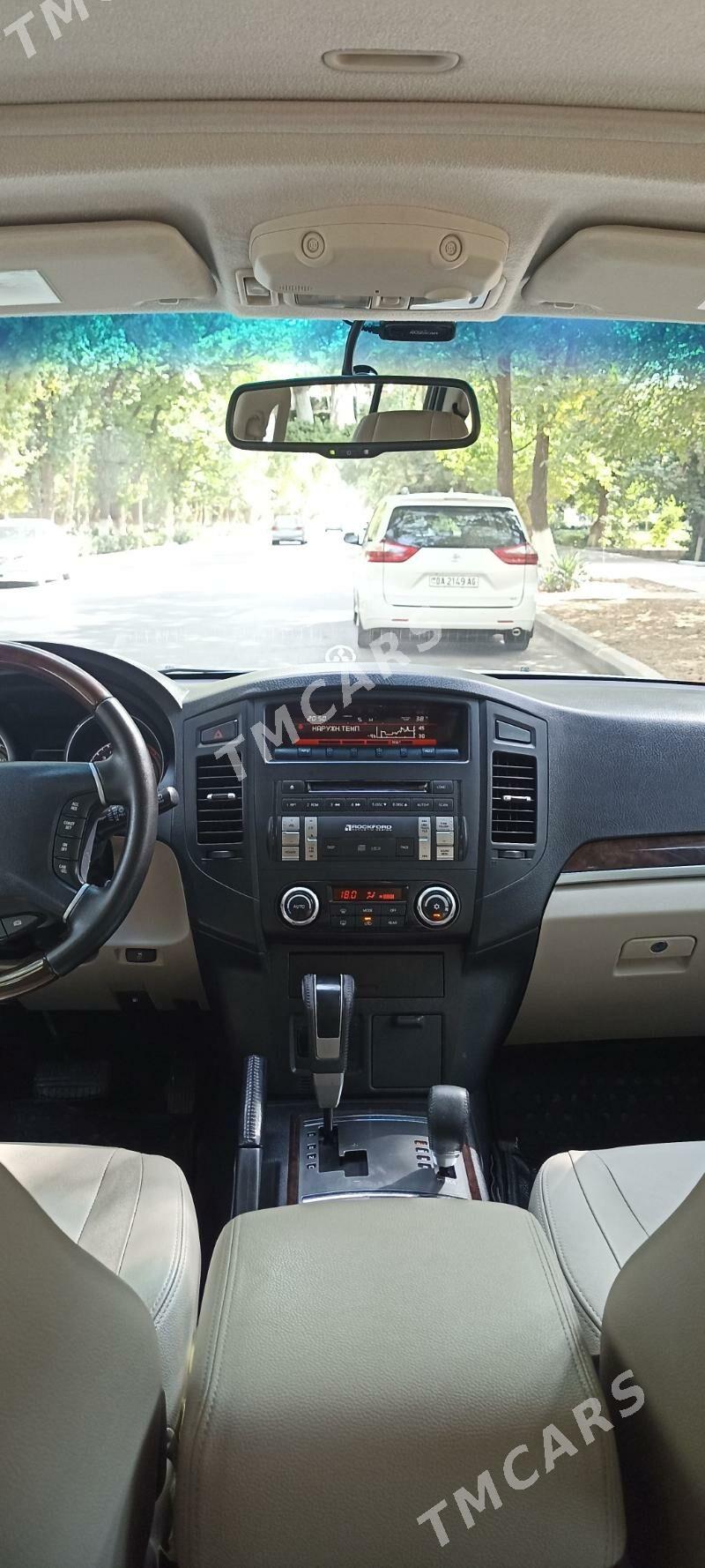 Mitsubishi Pajero 2013 - 275 000 TMT - Ашхабад - img 8