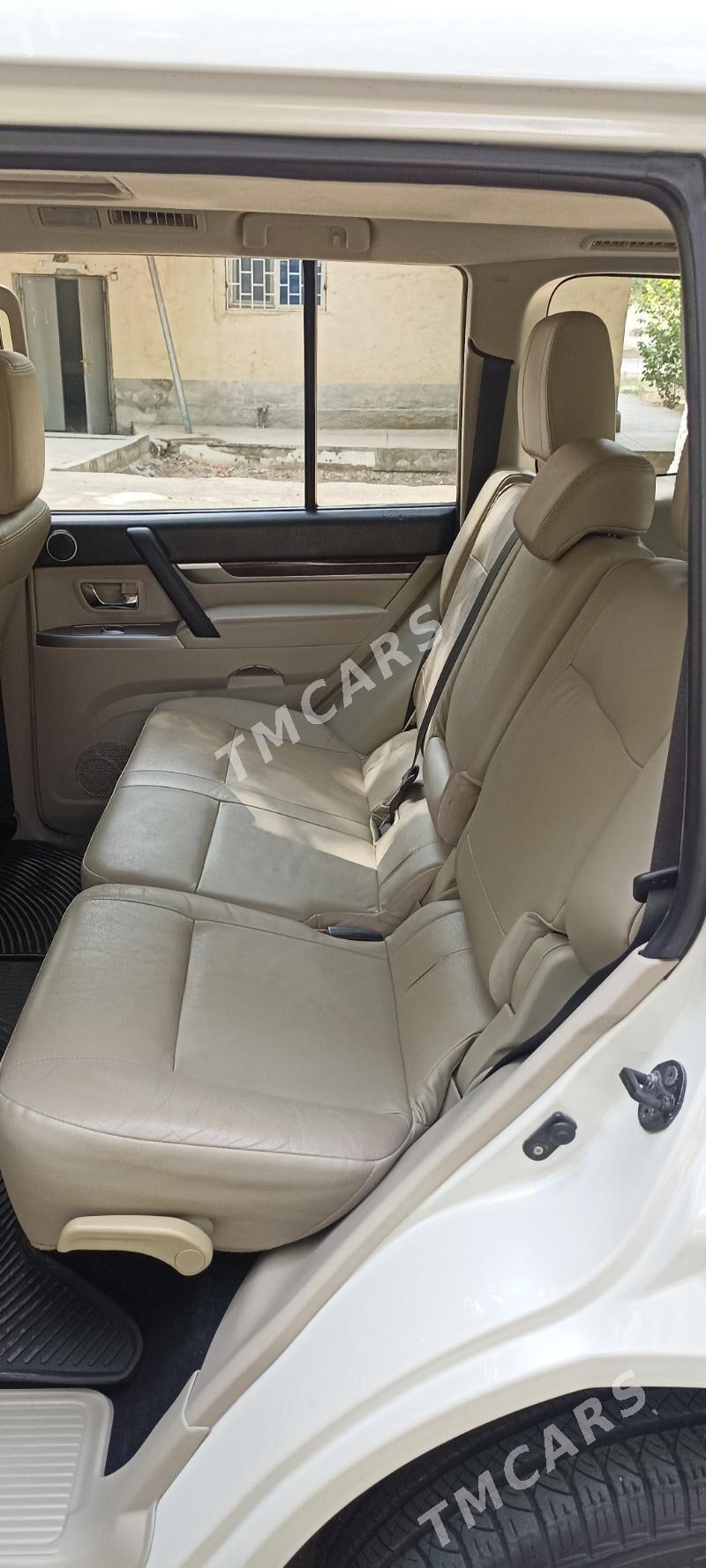 Mitsubishi Pajero 2013 - 275 000 TMT - Ашхабад - img 7