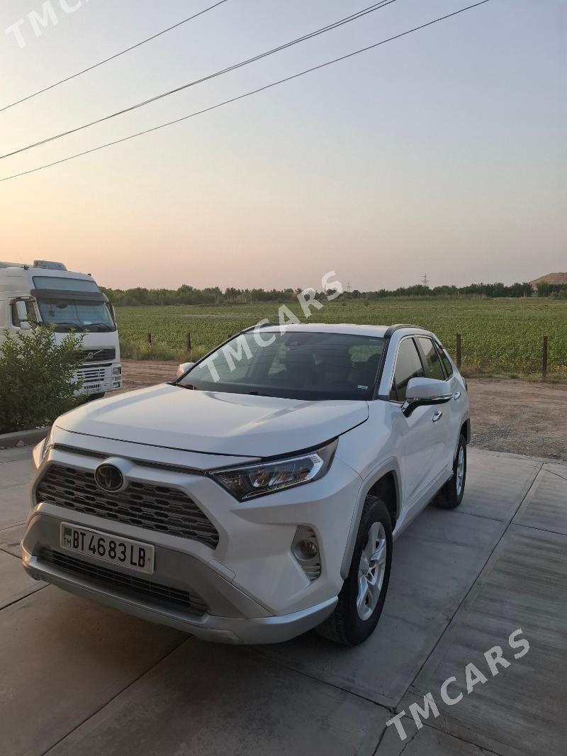 Toyota RAV4 2021 - 440 000 TMT - Фарап - img 9