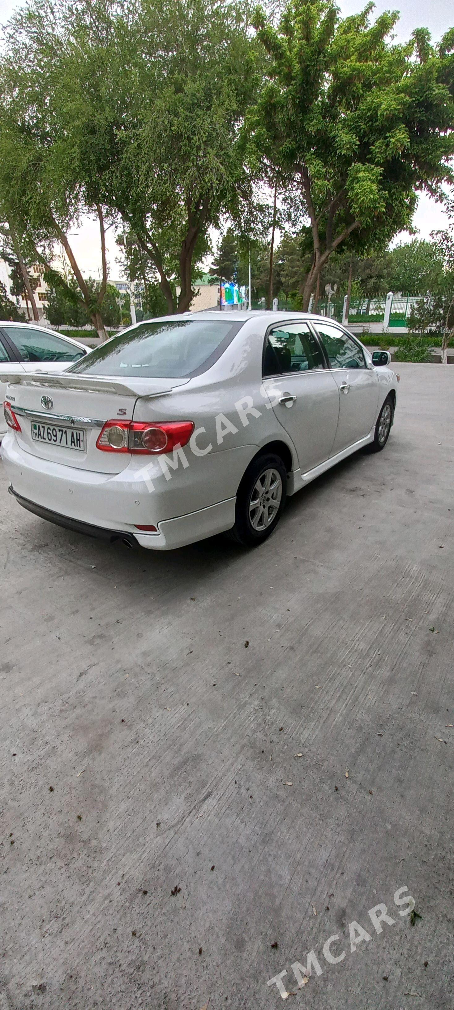 Toyota Corolla 2012 - 148 000 TMT - Теджен - img 4