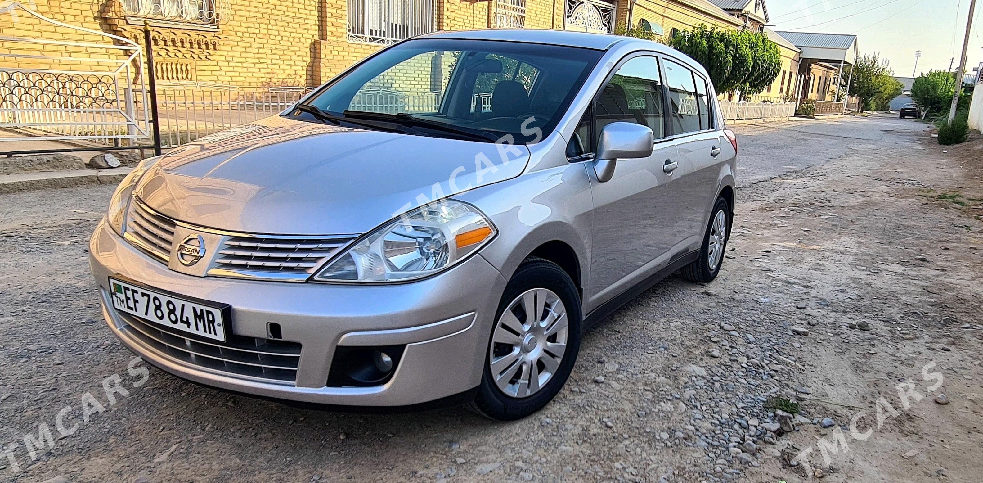 Nissan Versa 2011 - 105 000 TMT - Mary - img 4