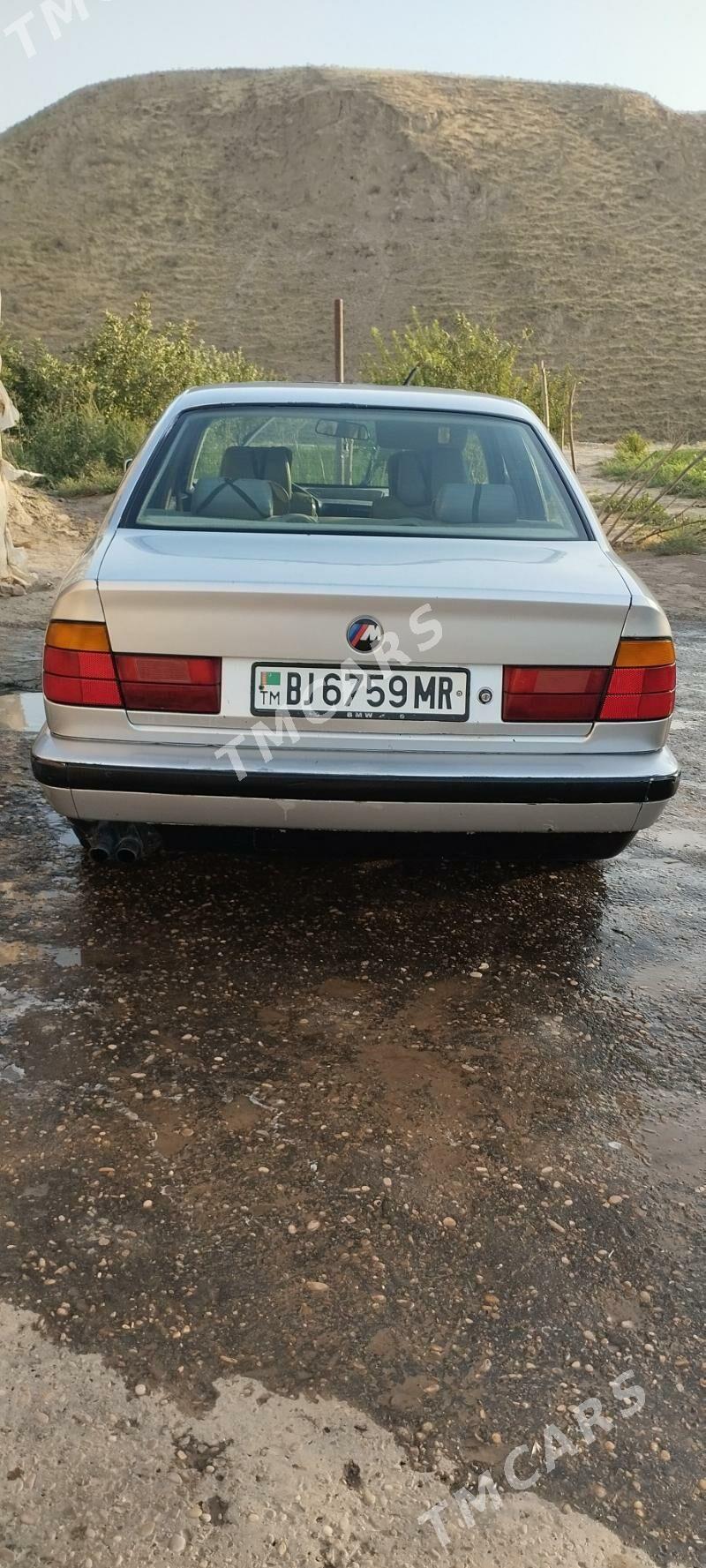 BMW 525 1991 - 40 000 TMT - Тагтабазар - img 1