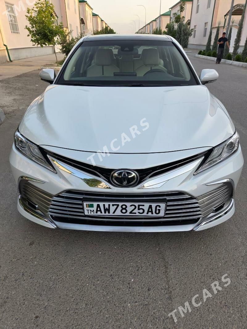 Toyota Camry 2022 - 575 000 TMT - Aşgabat - img 3