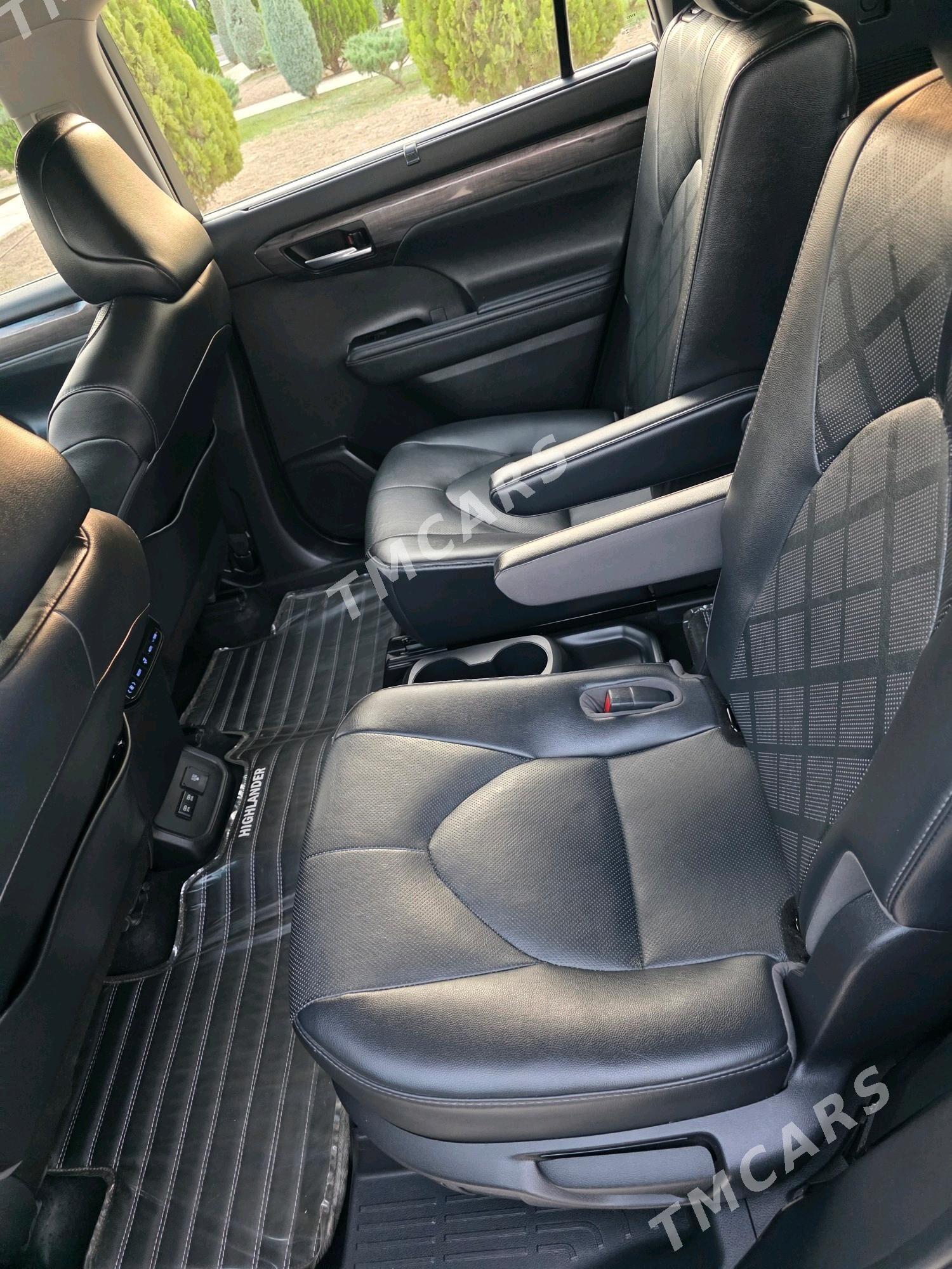Toyota Highlander 2021 - 643 500 TMT - Бузмеин ГРЭС - img 9