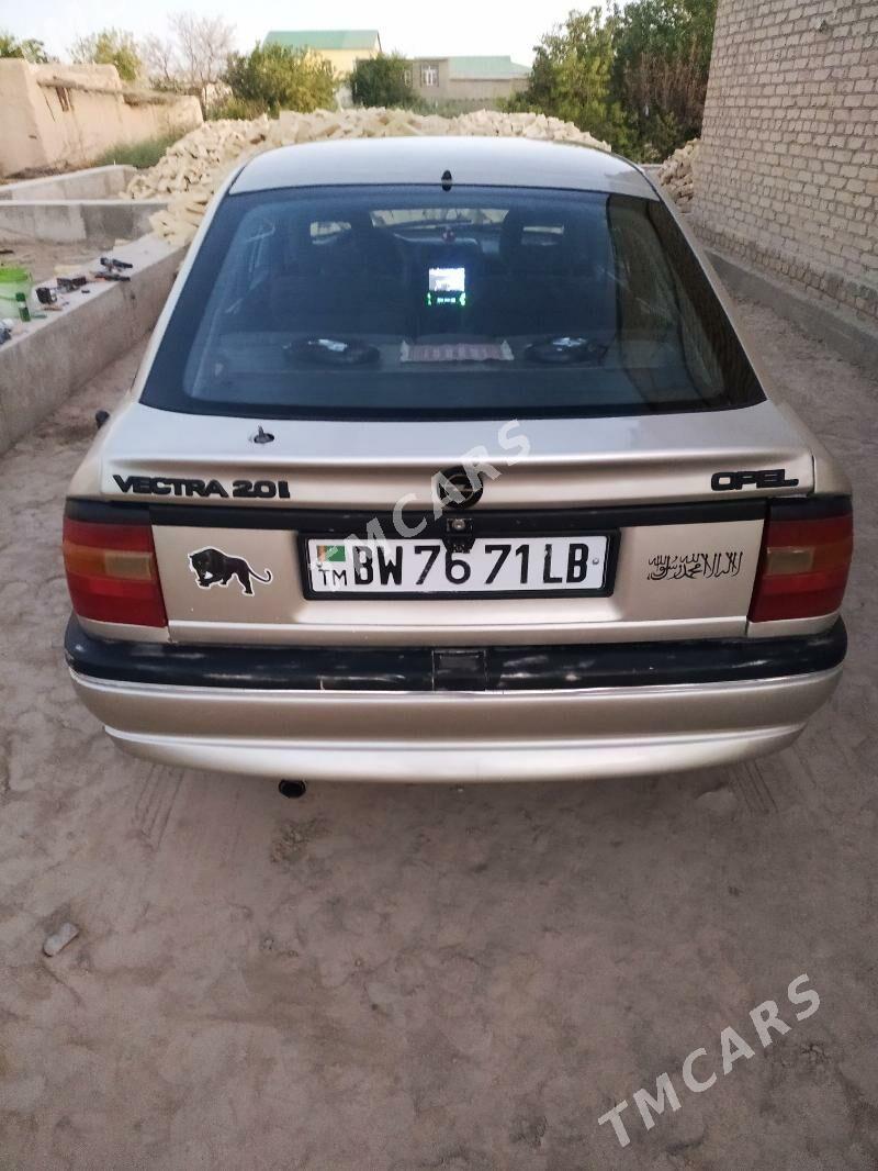 Opel Vectra 1993 - 30 000 TMT - Дянев - img 4