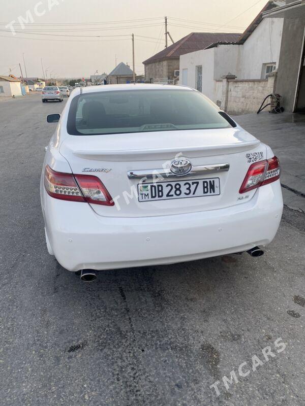 Toyota Camry 2010 - 158 000 TMT - Балканабат - img 6