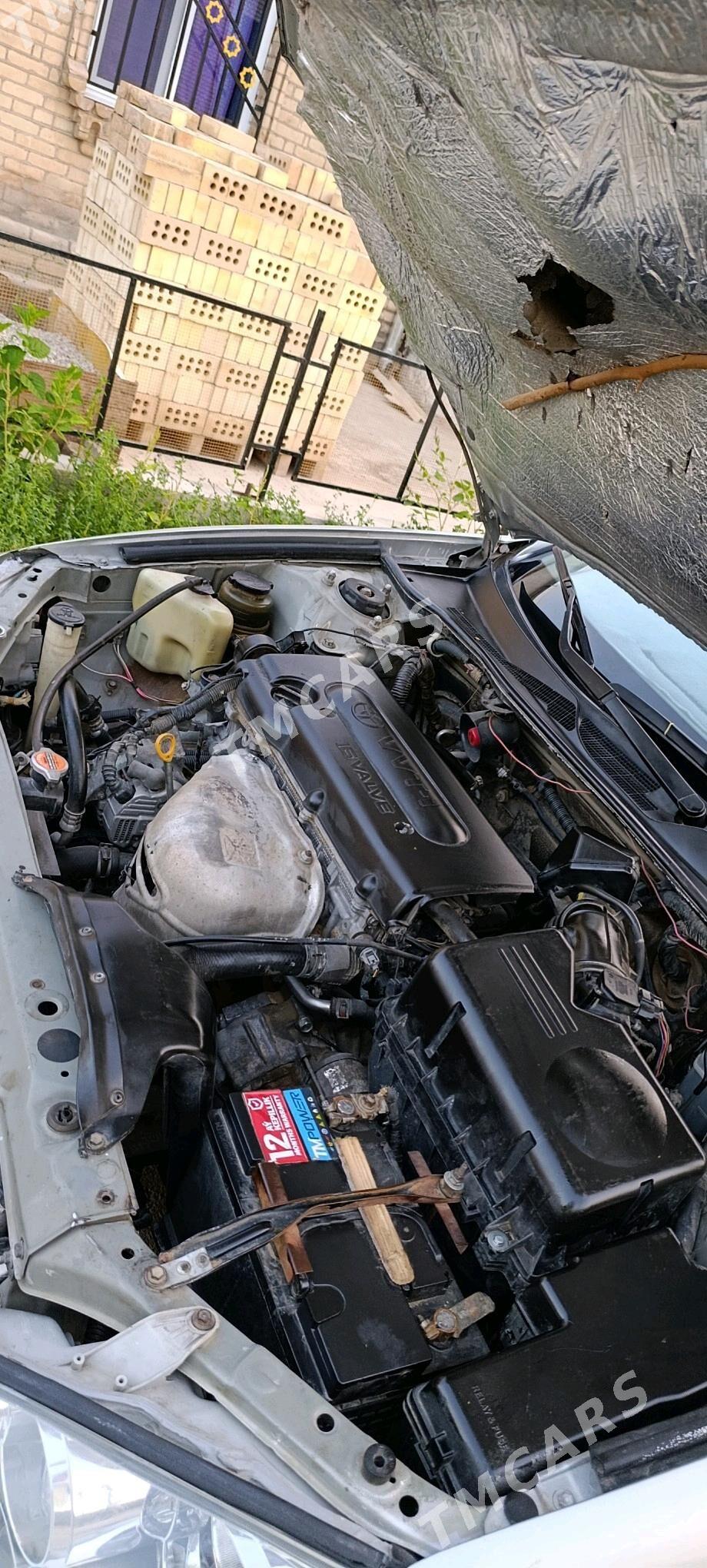 Toyota Camry 2004 - 137 000 TMT - Туркменабат - img 9