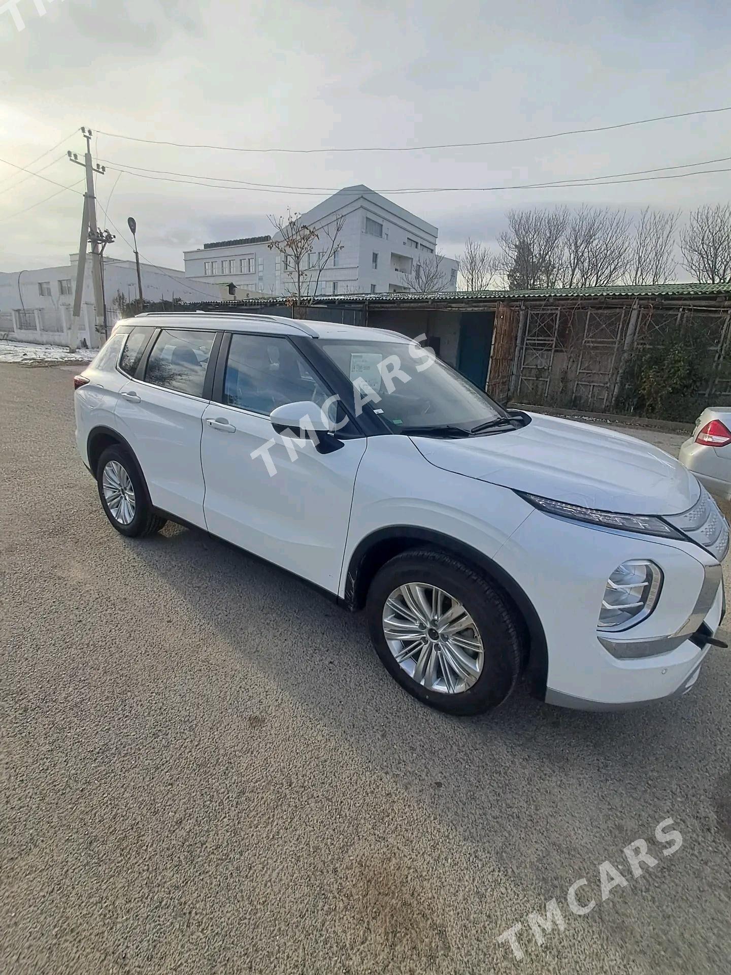 Mitsubishi Outlander 2024 - 435 000 TMT - Ашхабад - img 4