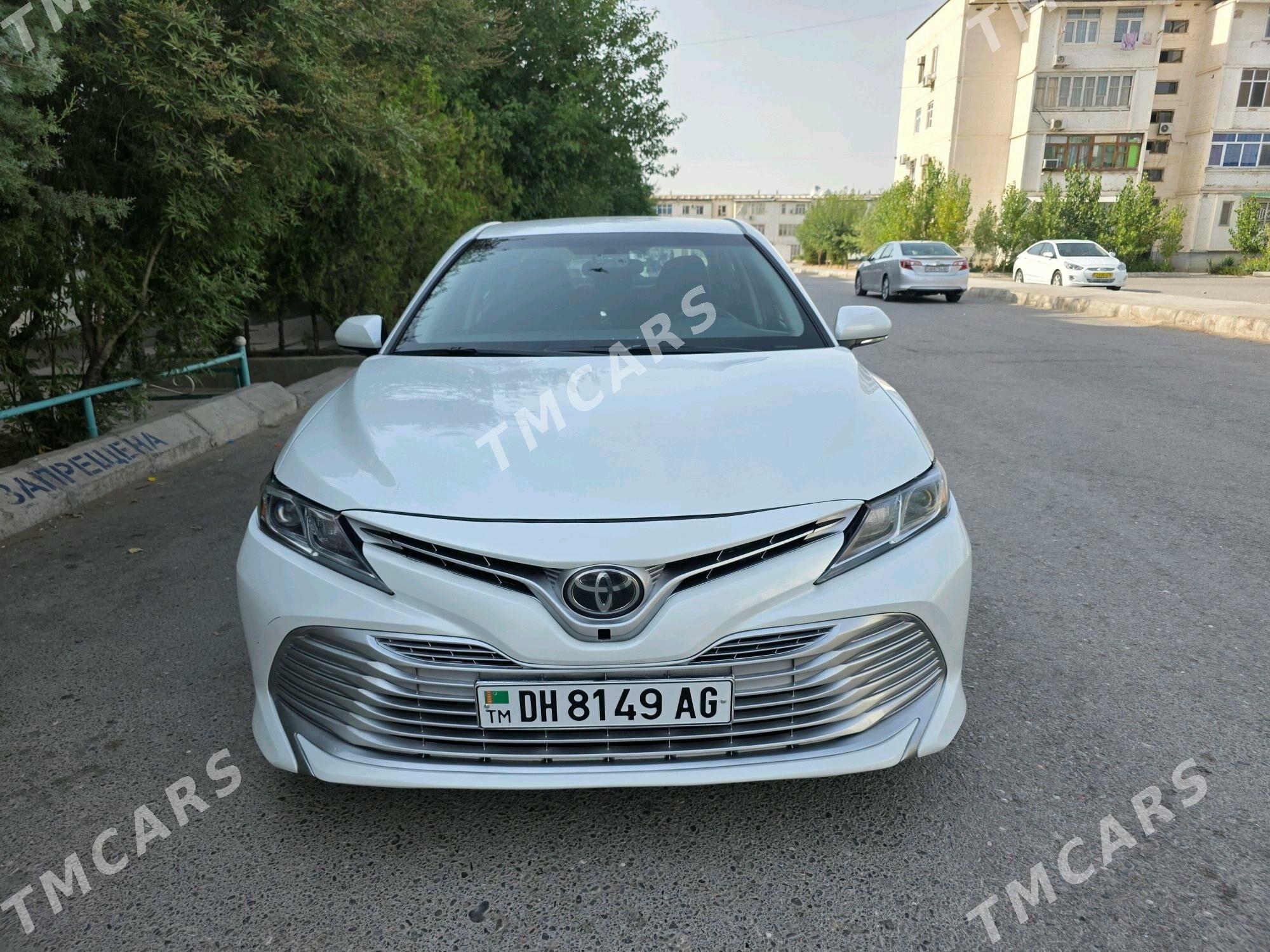 Toyota Camry 2019 - 260 000 TMT - 11 мкр - img 2