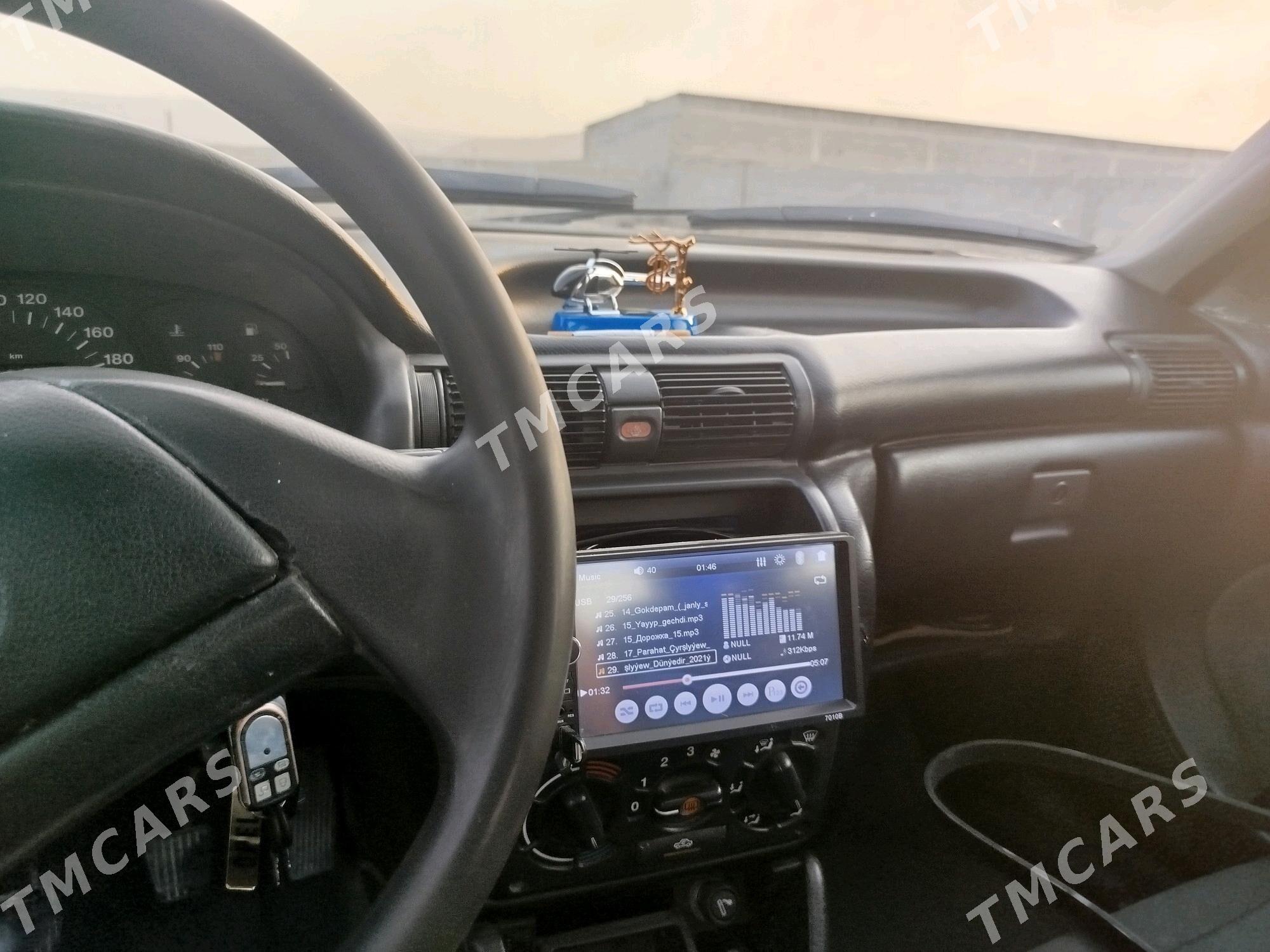 Opel Astra 1991 - 34 000 TMT - Бахарден - img 2