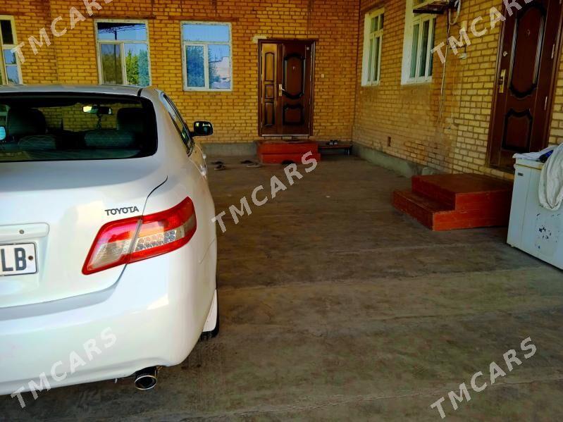 Toyota Camry 2010 - 138 000 TMT - Sakar - img 2