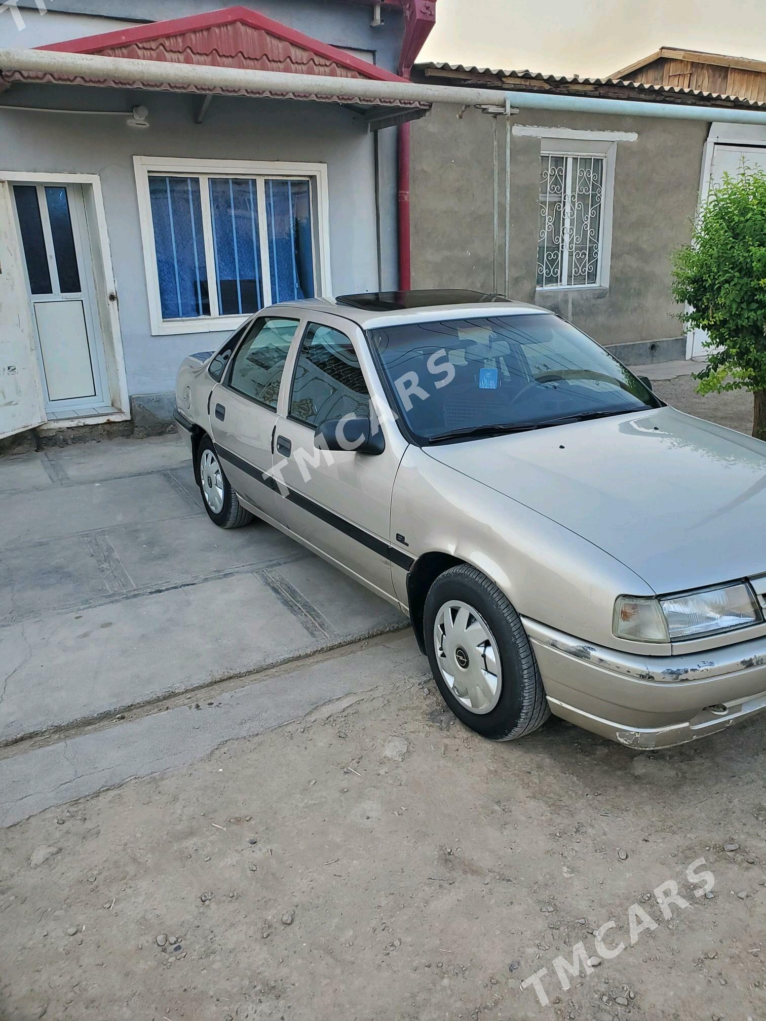 Opel Vectra 1992 - 42 000 TMT - Mary - img 4