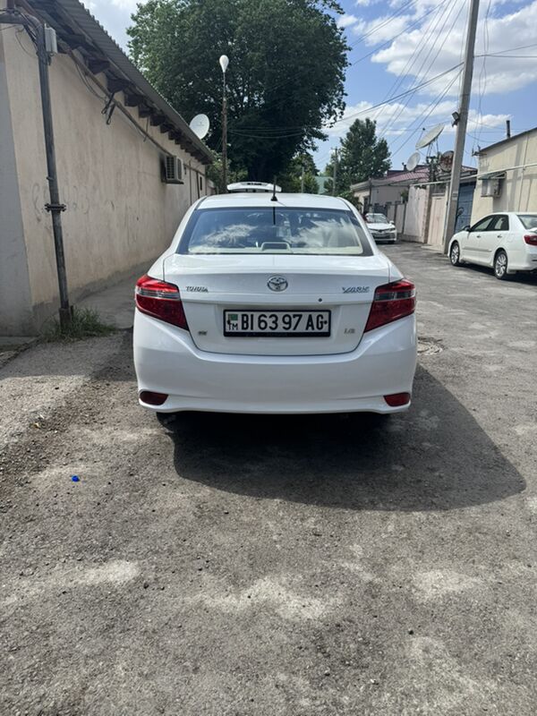 Toyota Yaris 2017 - 168 000 TMT - Aşgabat - img 8