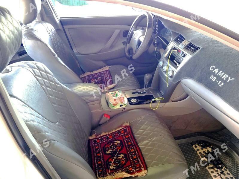 Toyota Camry 2010 - 138 000 TMT - Sakar - img 8