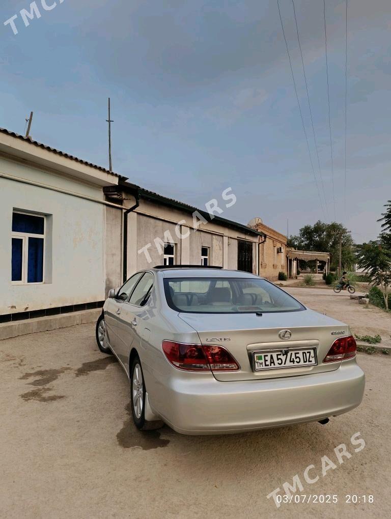 Lexus ES 300 2003 - 215 000 TMT - Кёнеургенч - img 2
