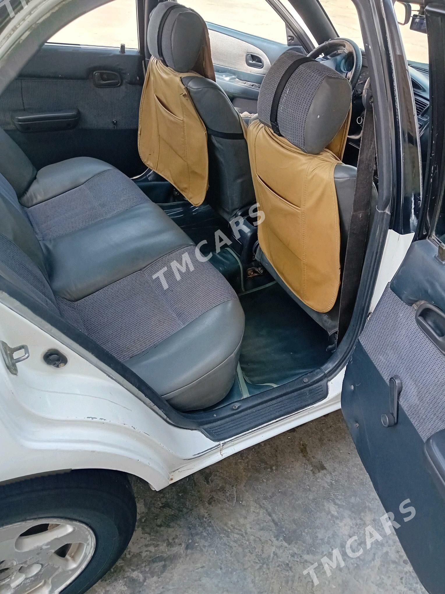 Toyota Corolla 1997 - 65 000 TMT - Мары - img 7