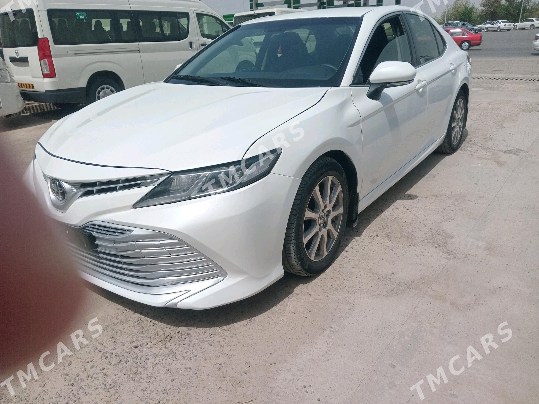 Toyota Camry 2020 - 270 000 TMT - Дянев - img 5