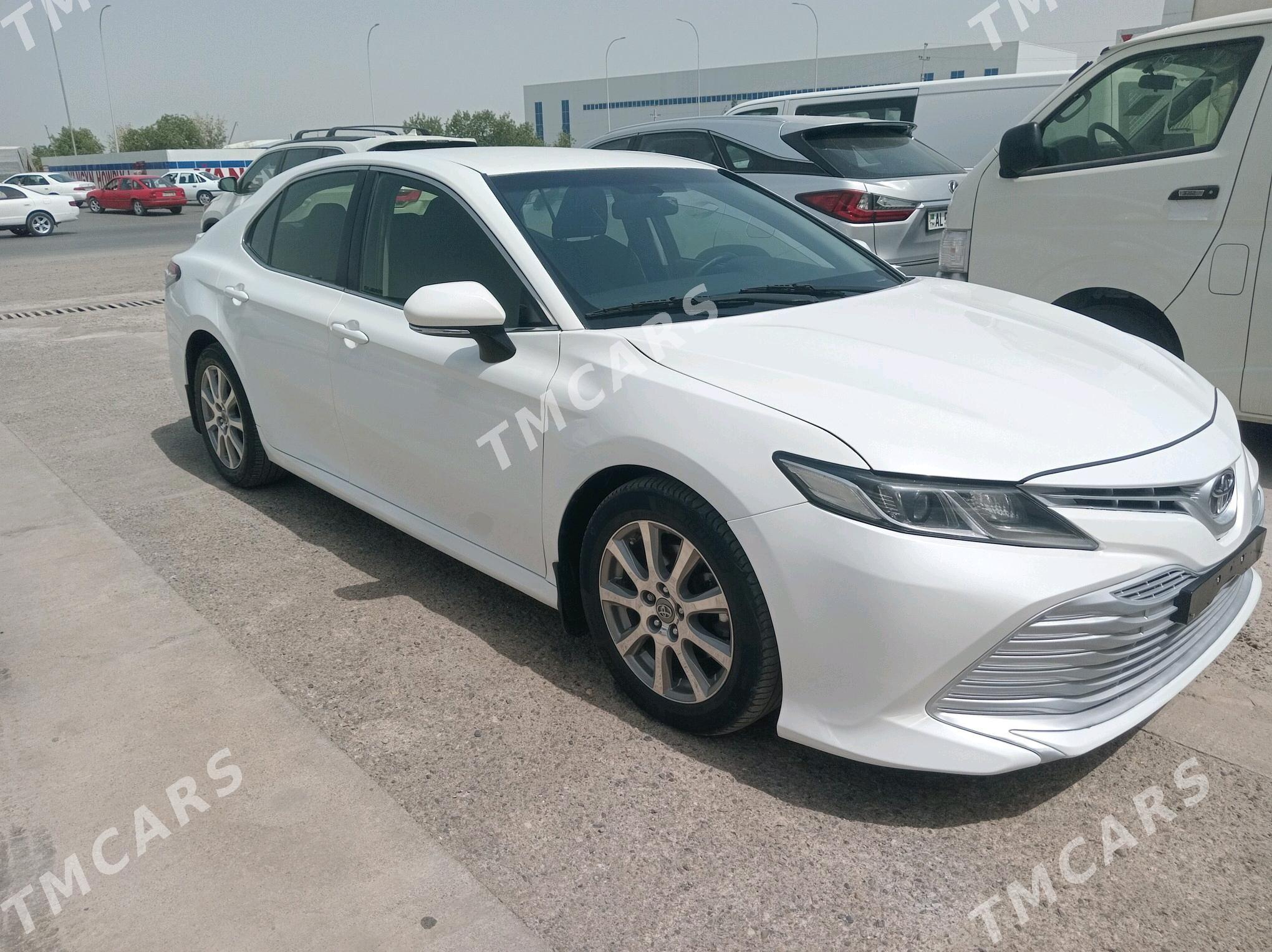 Toyota Camry 2020 - 270 000 TMT - Дянев - img 4