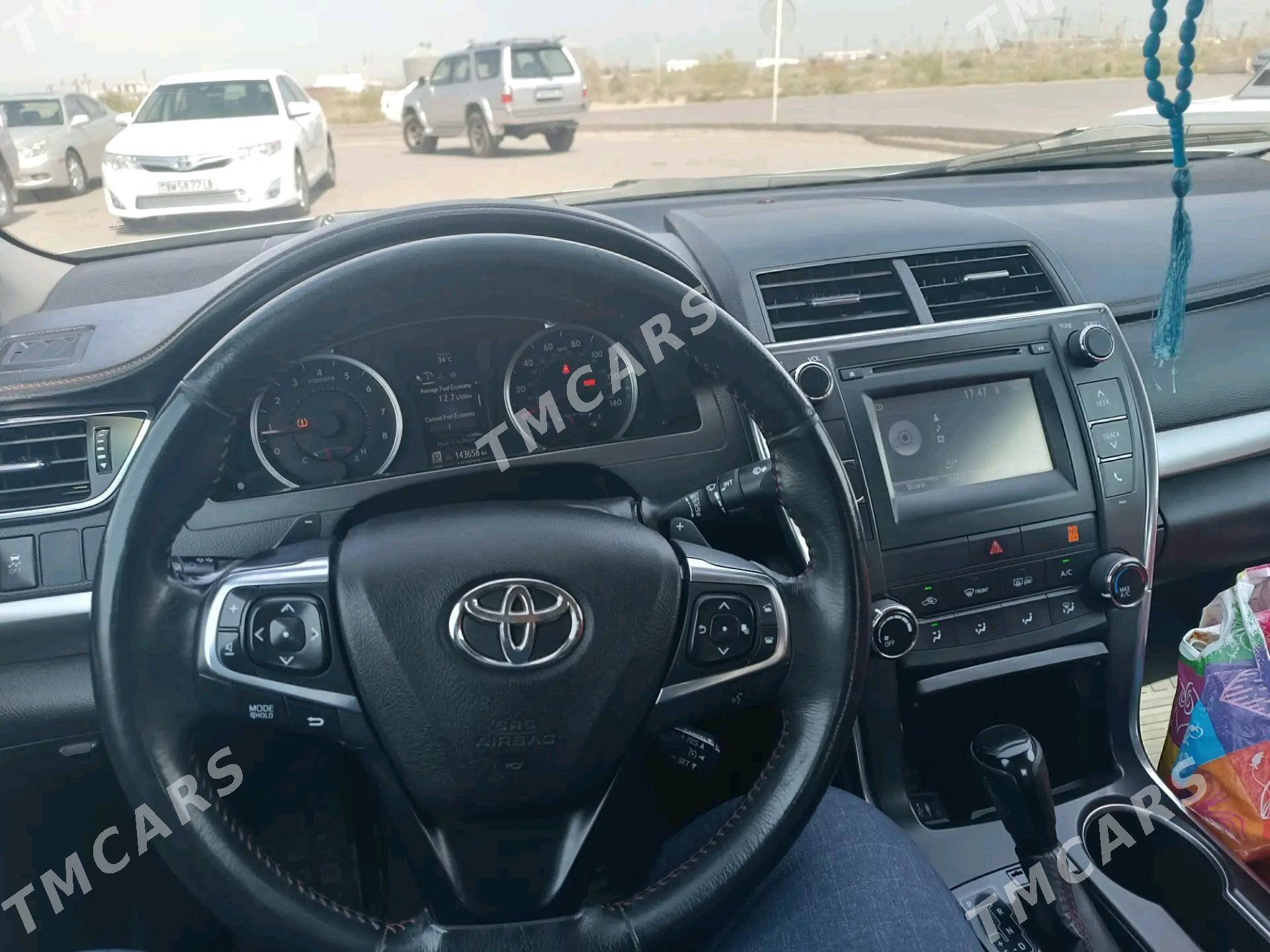 Toyota Camry 2017 - 240 000 TMT - Чарджоу - img 4