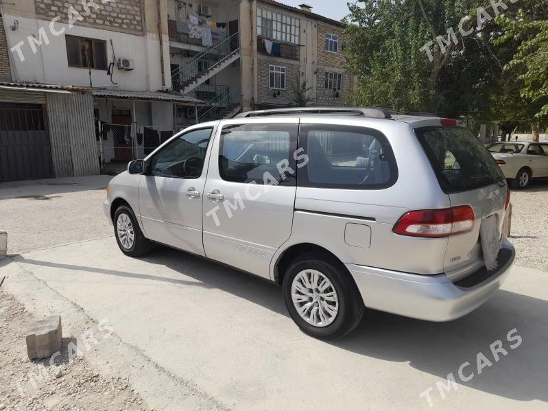 Toyota Sienna 2002 - 170 000 TMT - Балканабат - img 7
