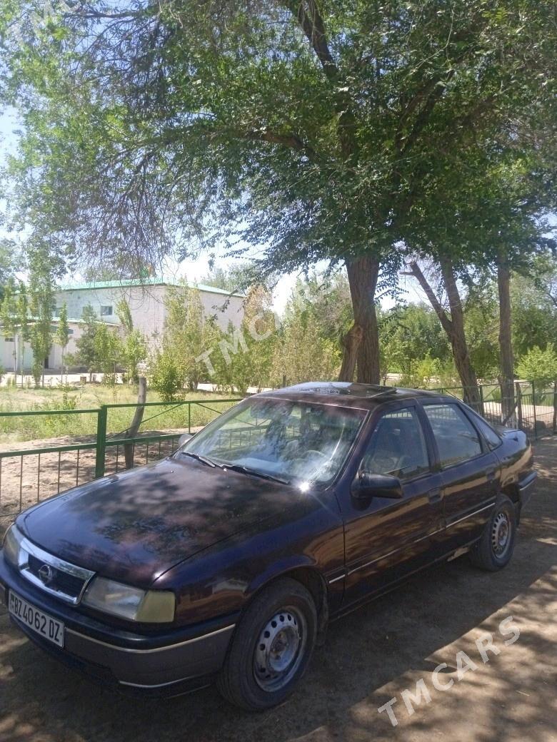 Opel Vectra 1992 - 25 000 TMT - Губадаг - img 3