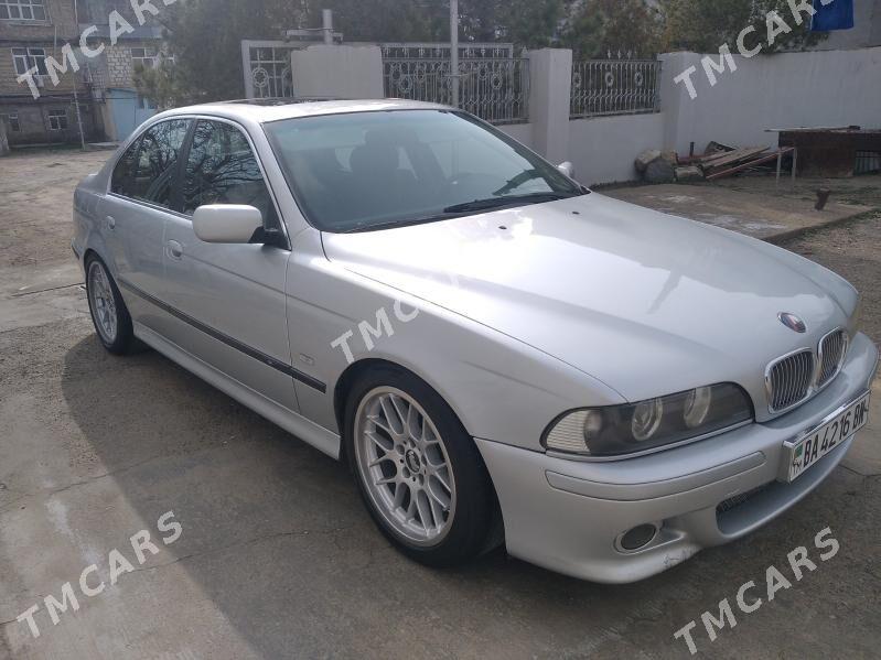 BMW E39 1998 - 130 000 TMT - Türkmenbaşy - img 5