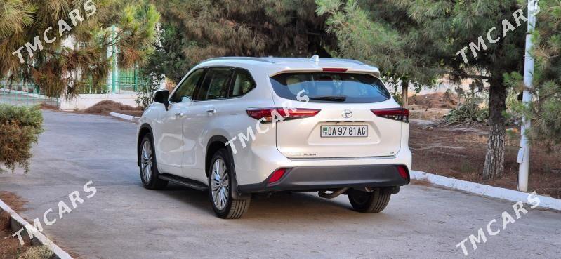Toyota Highlander 2020 - 490 000 TMT - Ашхабад - img 3