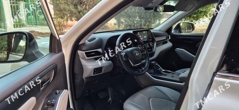 Toyota Highlander 2020 - 490 000 TMT - Ашхабад - img 9