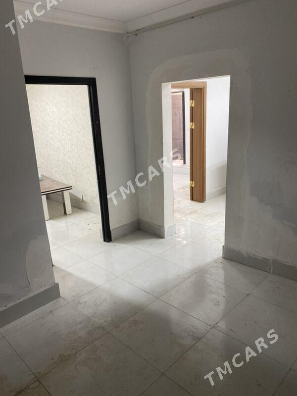 podwal mir bash - Мир 5 - img 3