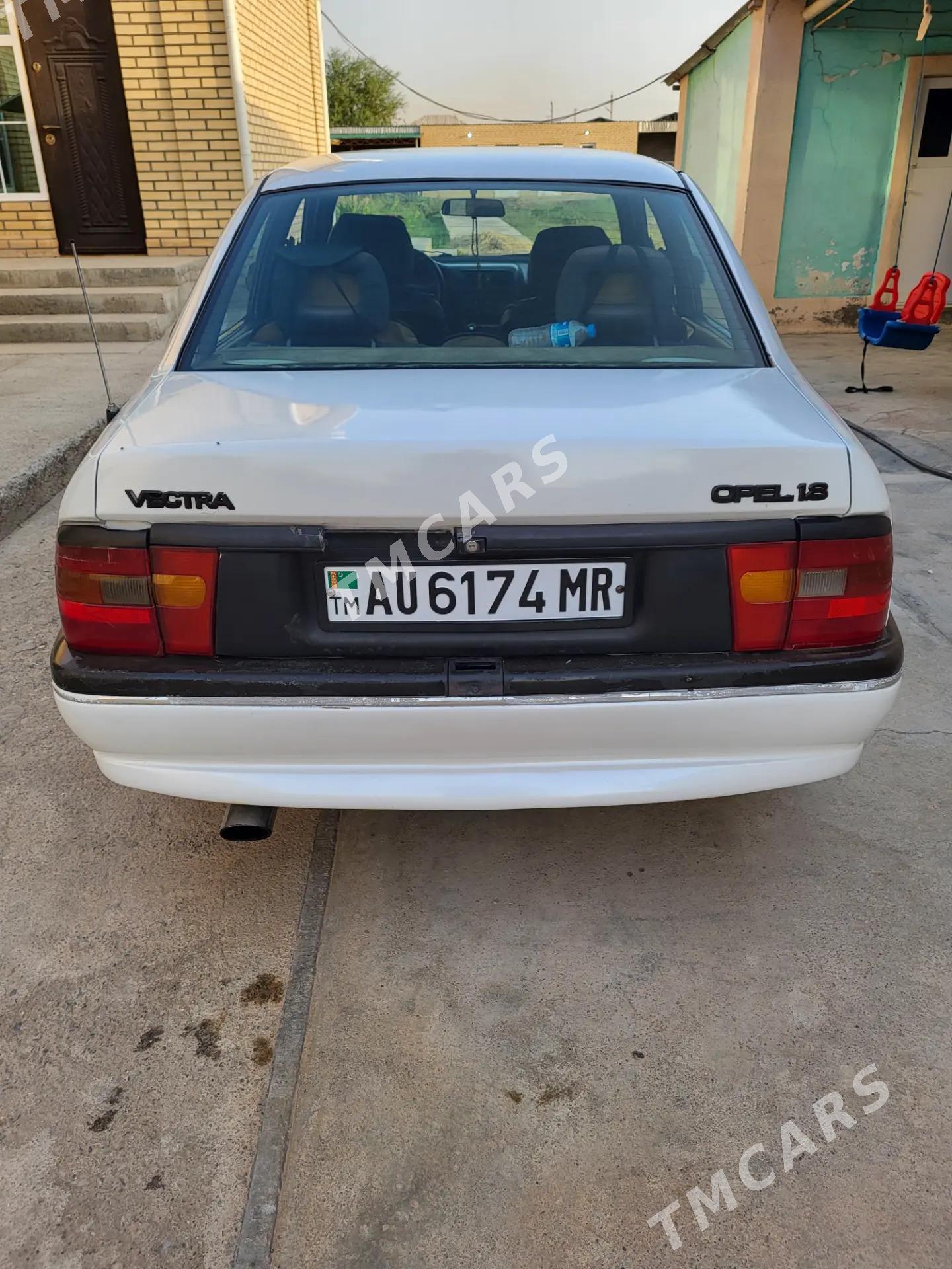 Opel Vectra 1990 - 40 000 TMT - Векильбазар - img 2