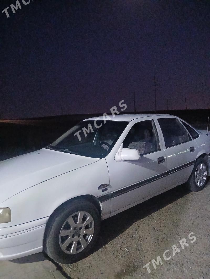 Opel Vectra 1989 - 40 000 TMT - Туркменбаши - img 2