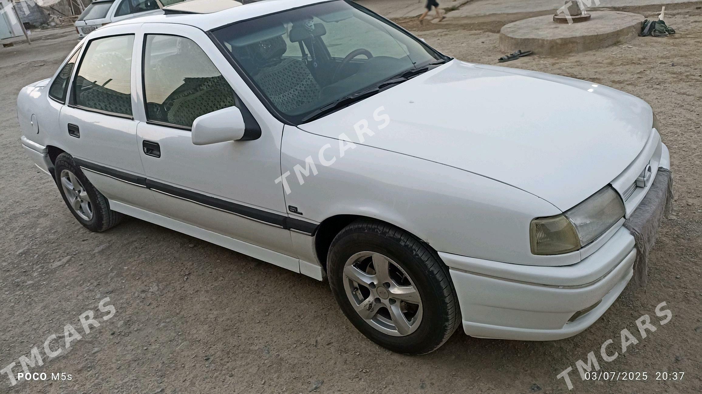 Opel Vectra 1993 - 39 000 TMT - Бахарден - img 2