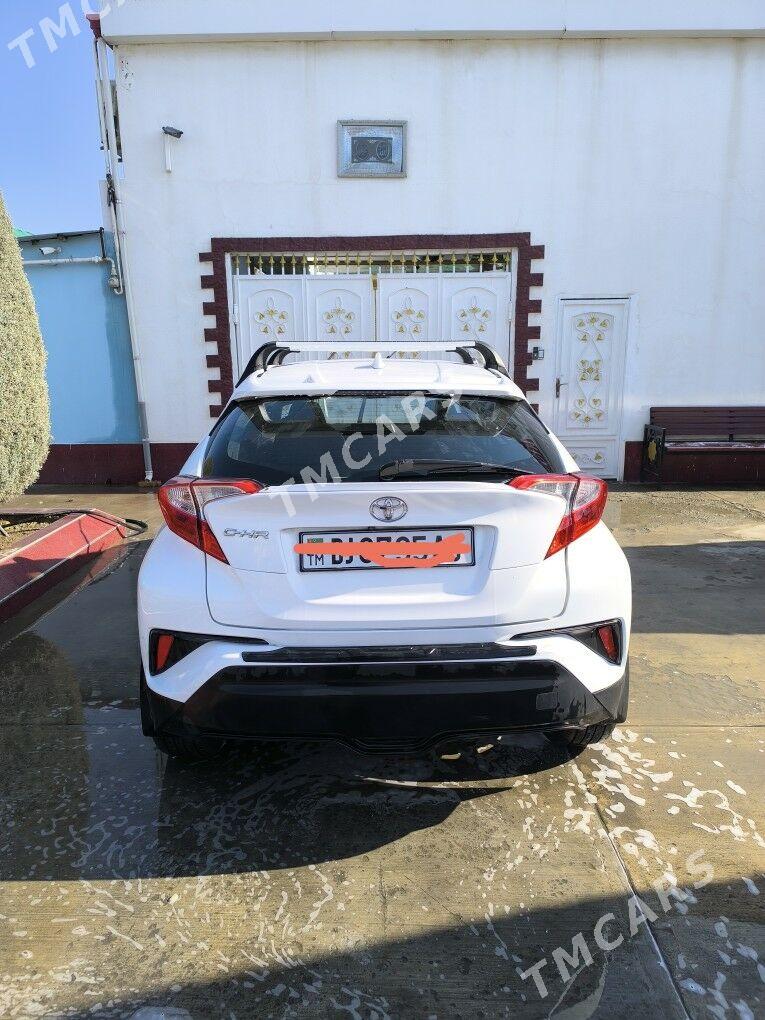 Toyota C-HR 2019 - 300 000 TMT - Ашхабад - img 2