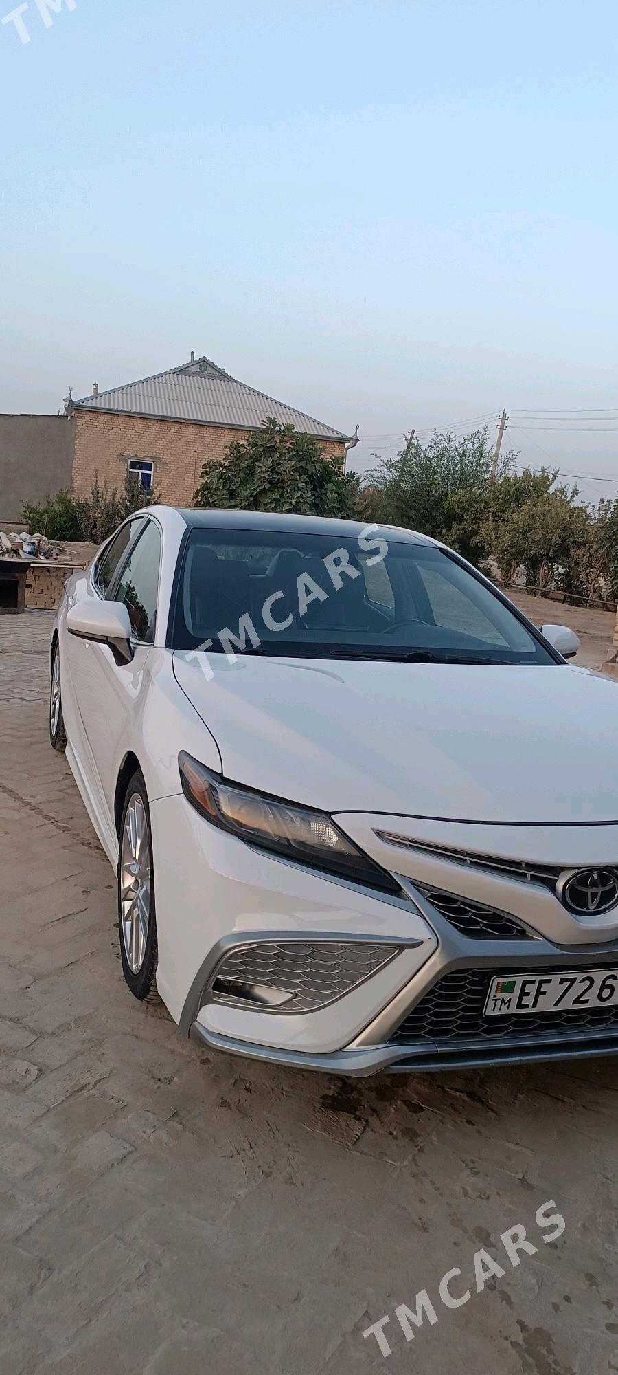 Toyota Camry 2021 - 290 000 TMT - Туркменгала - img 6