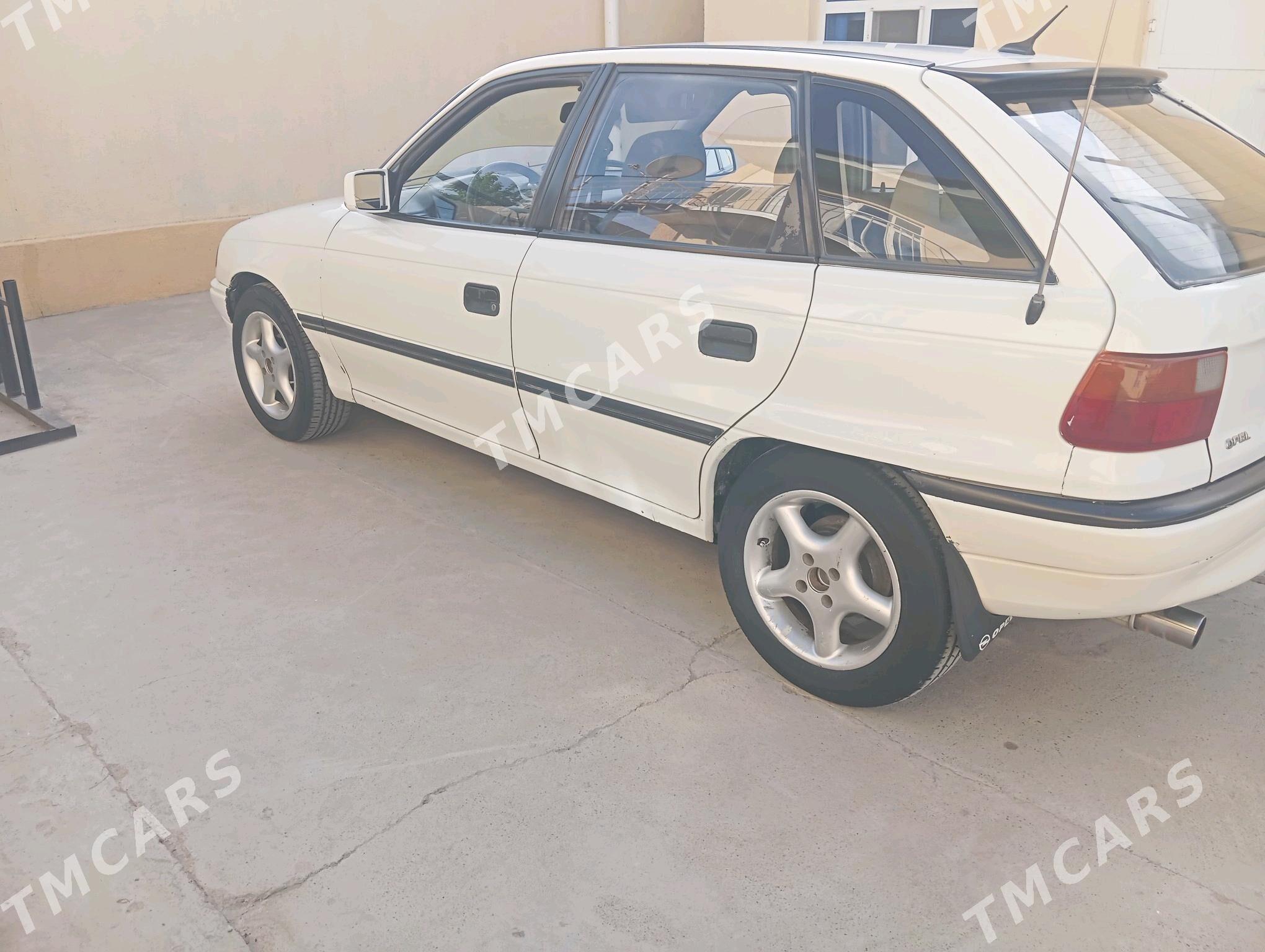 Opel Astra 1992 - 30 000 TMT - Гёкдепе - img 4