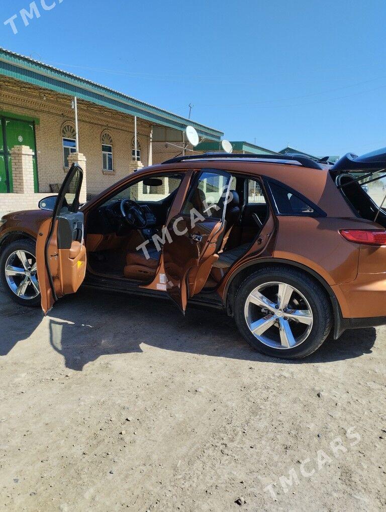 Infiniti FX45 2003 - 130 000 TMT - Чарджоу - img 5