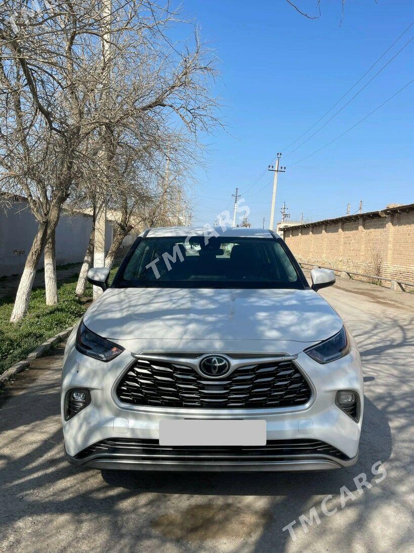 Toyota Highlander 2020 - 490 000 TMT - Мары - img 2