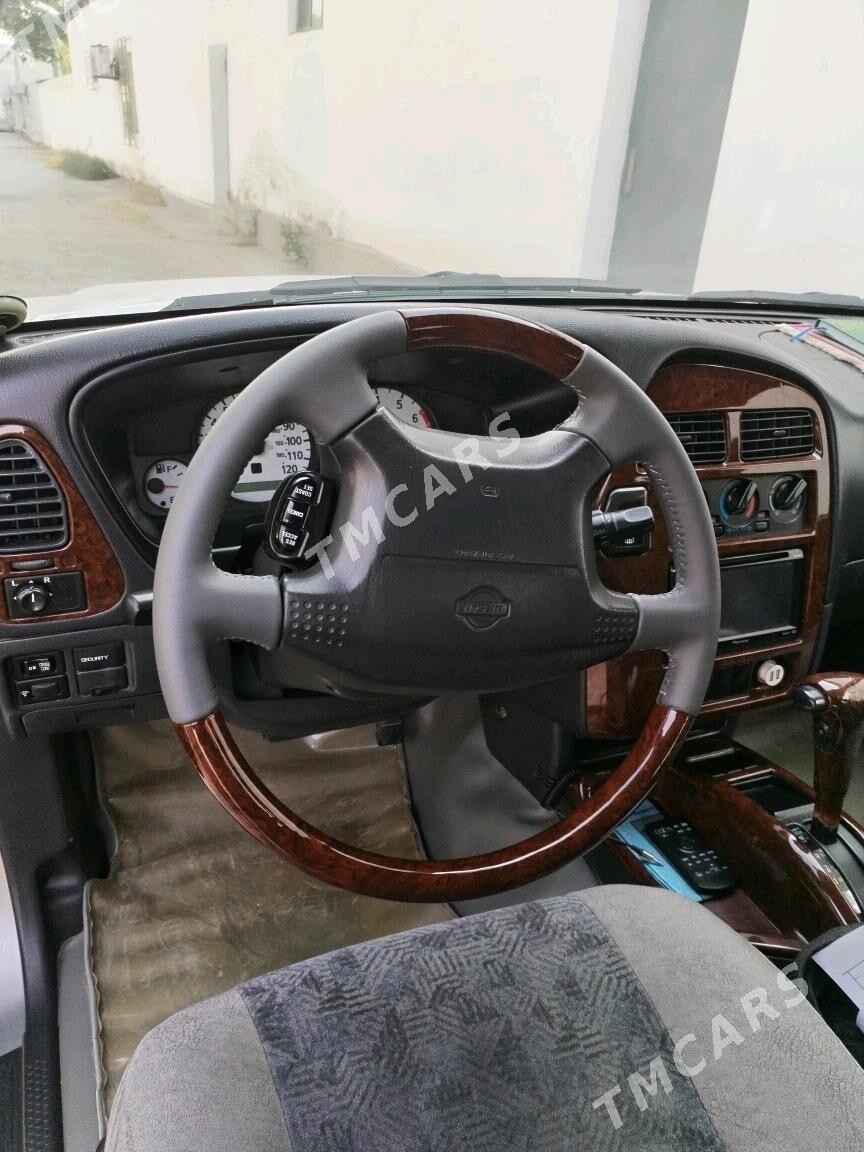 Nissan Pathfinder 2000 - 120 000 TMT - Balkanabat - img 6