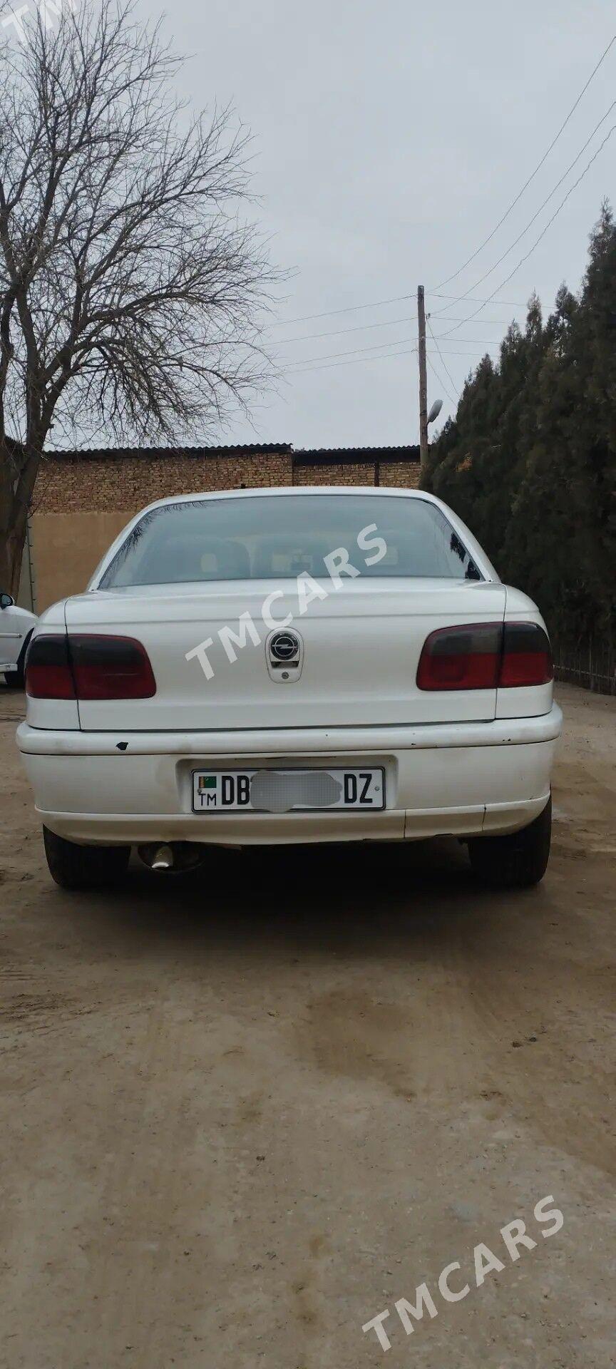 Opel Omega 1995 - 37 000 TMT - Гороглы (Тагта) - img 6
