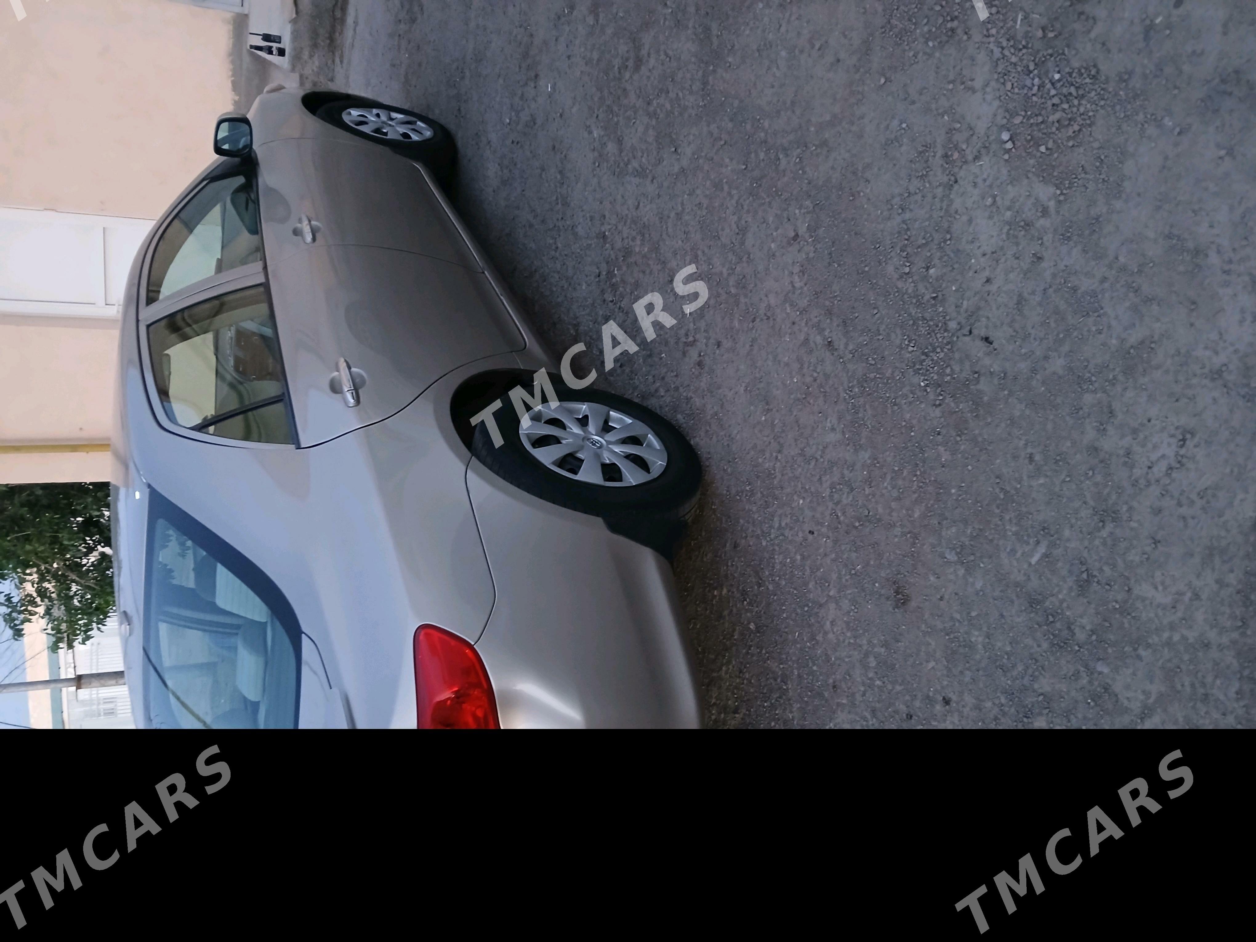 Toyota Corolla 2010 - 140 000 TMT - Daşoguz - img 7