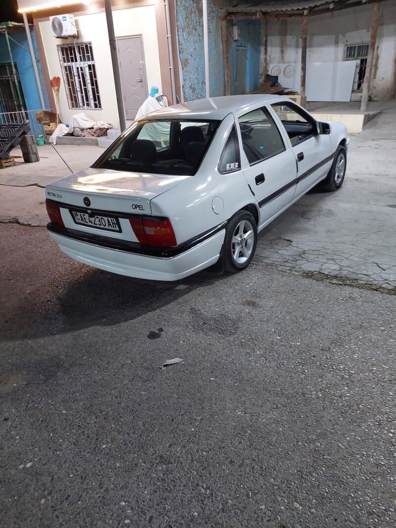 Opel Vectra 1993 - 45 000 TMT - Бахарден - img 5