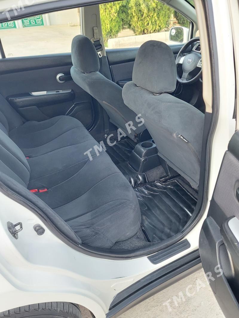 Nissan Versa 2009 - 130 000 TMT - Büzmeýin - img 3