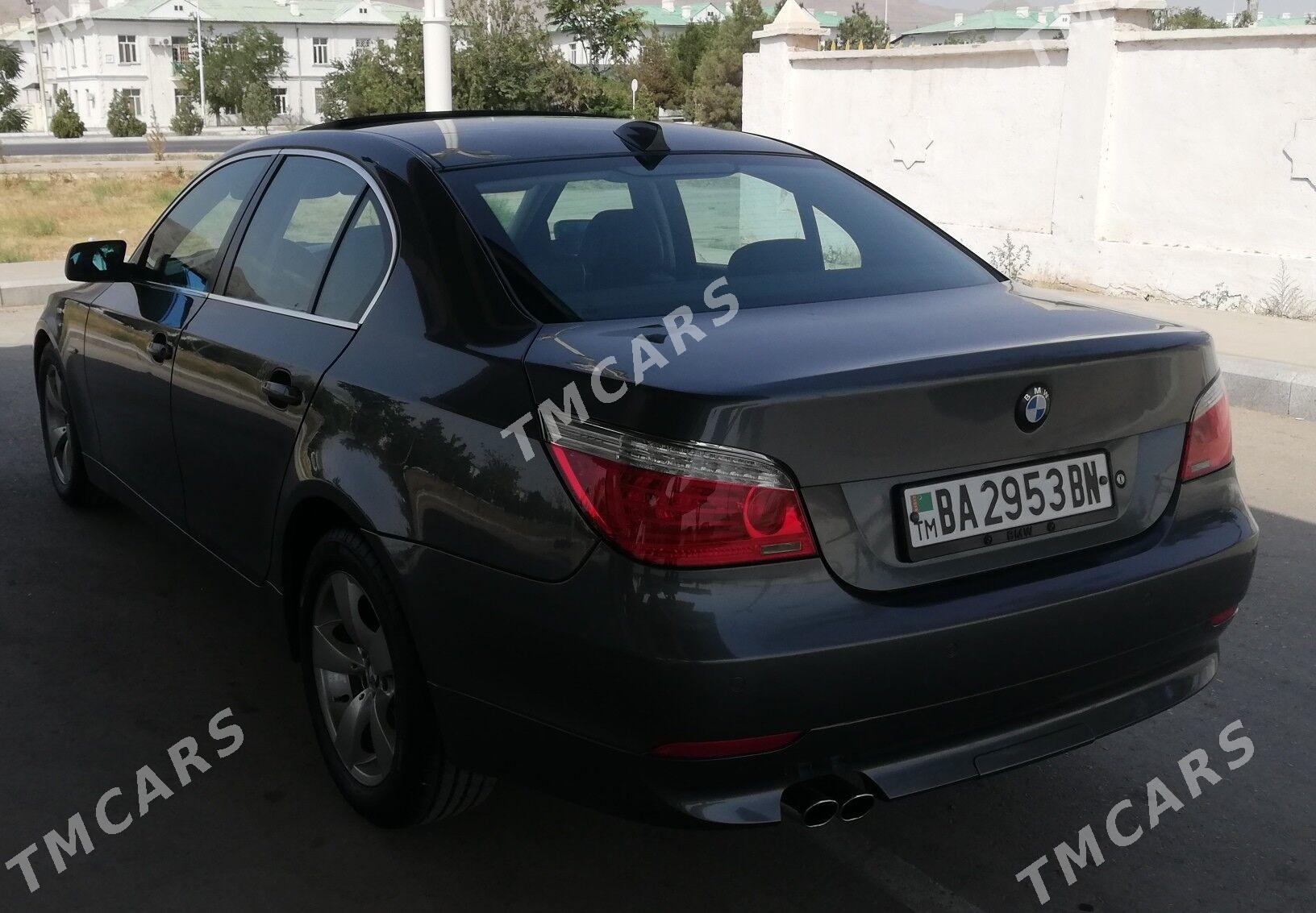 BMW E60 2004 - 155 000 TMT - Балканабат - img 3