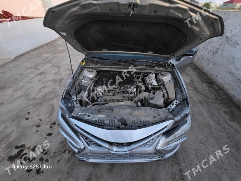 Toyota Camry 2022 - 300 000 TMT - Gurbansoltan Eje - img 5