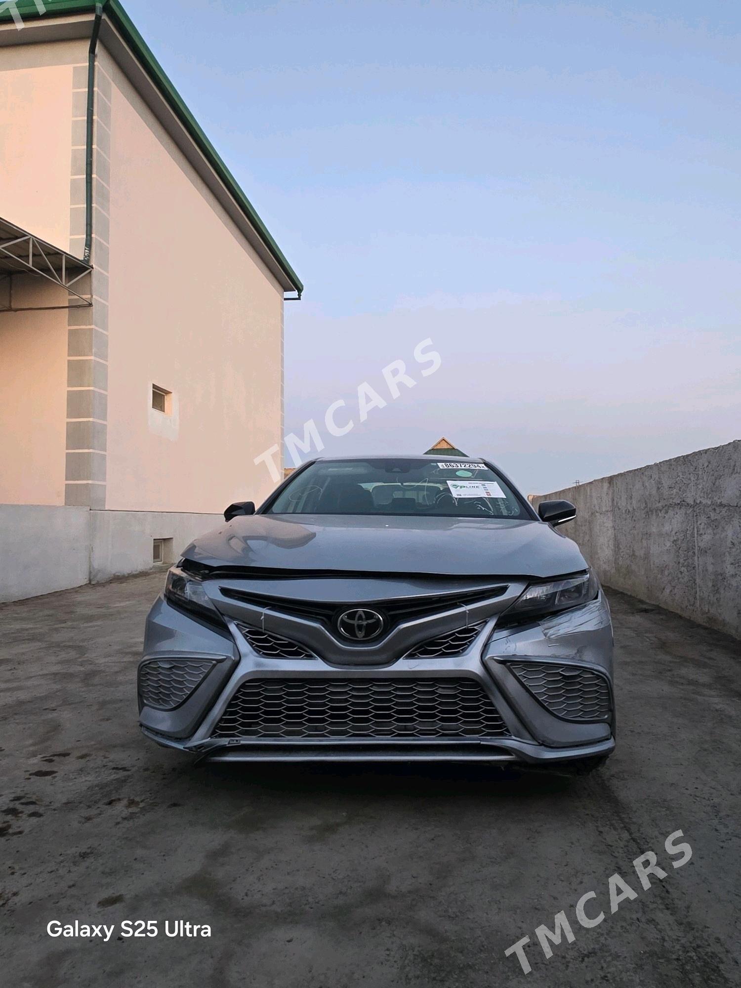 Toyota Camry 2022 - 300 000 TMT - Gurbansoltan Eje - img 9