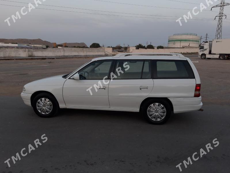 Opel Astra 1992 - 32 000 TMT - Türkmenbaşy - img 2