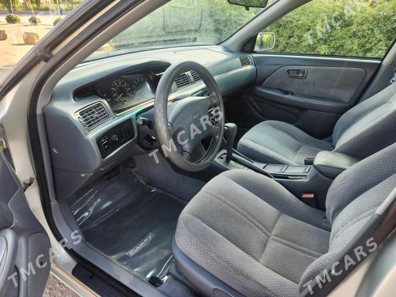 Toyota Camry 2000 - 155 000 TMT - Кёнеургенч - img 3