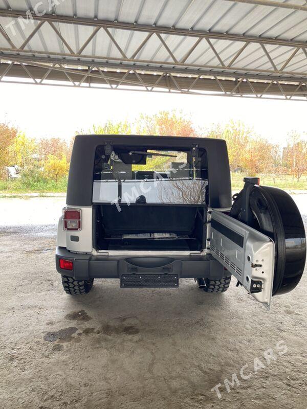 Jeep Wrangler 2012 - 230 000 TMT - Aşgabat - img 6