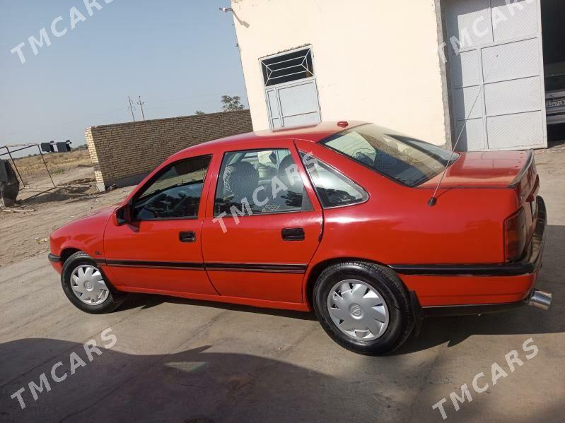 Opel Vectra 1992 - 25 000 TMT - Saýat - img 1