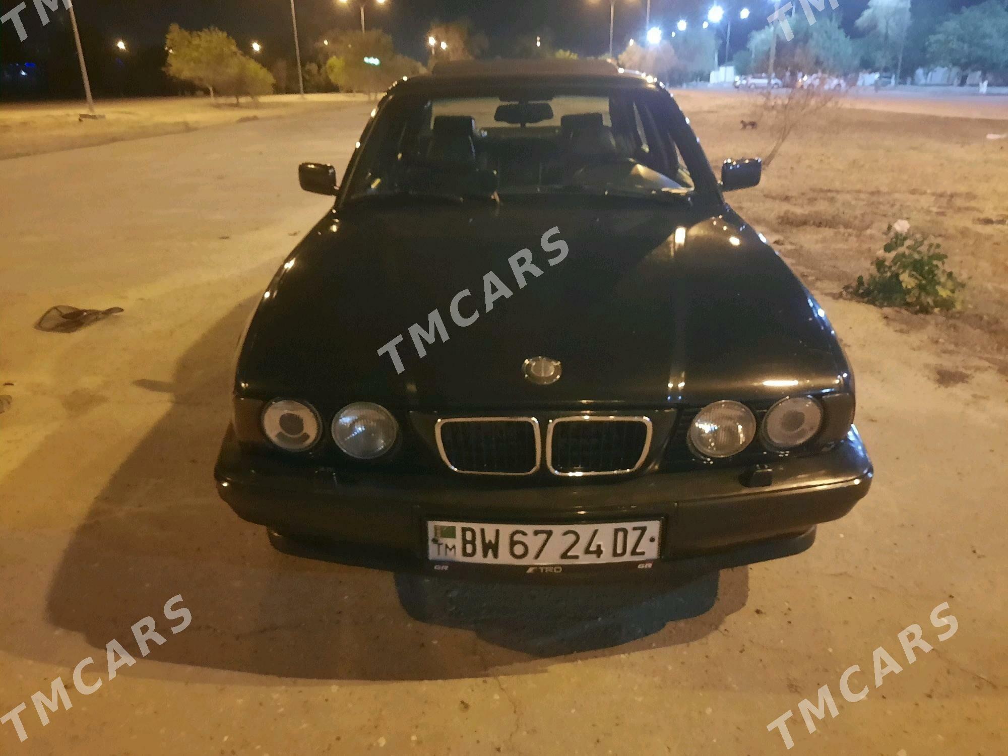 BMW E34 1994 - 65 000 TMT - Дашогуз - img 1